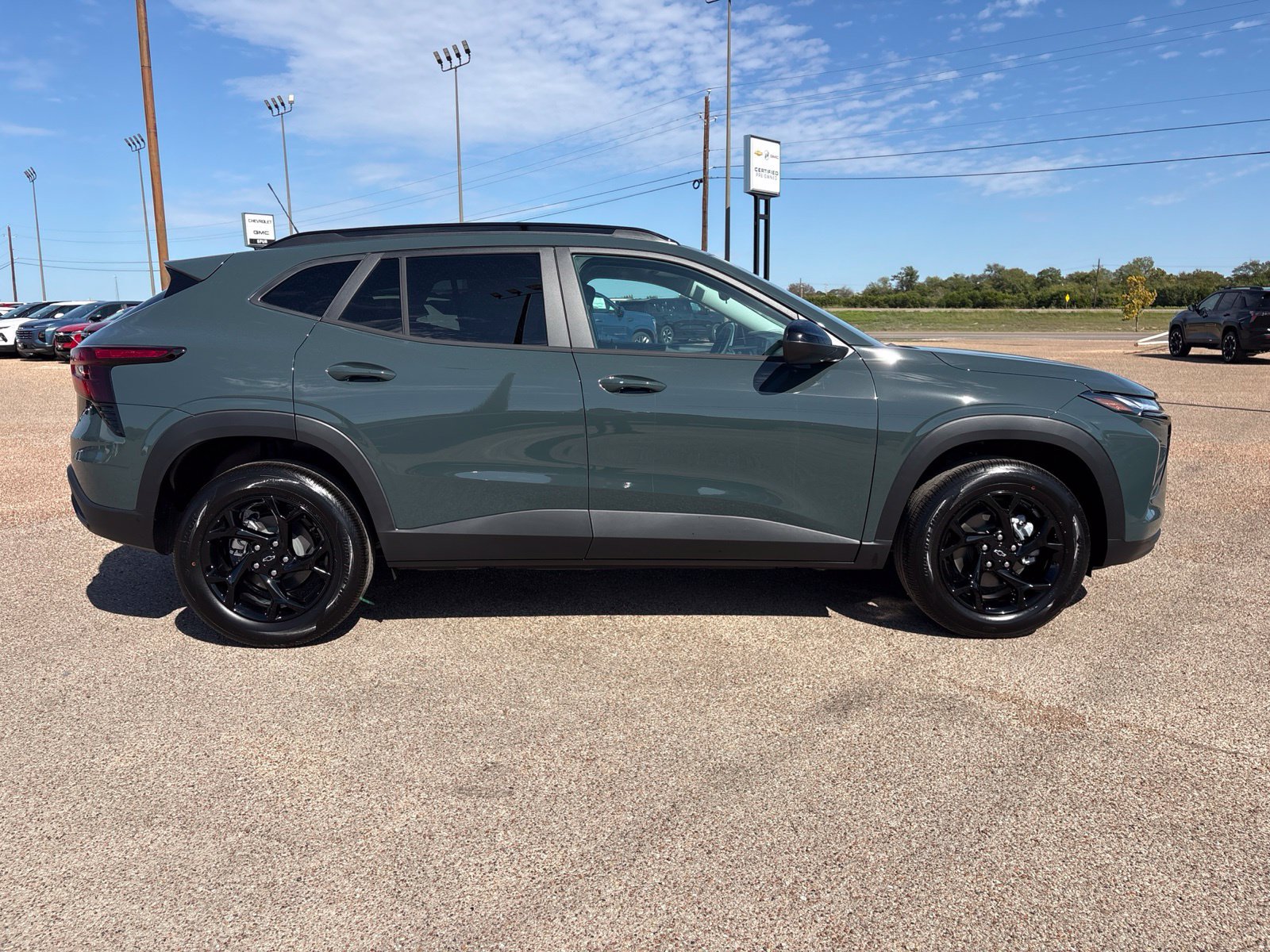 New 2026 Chevrolet Trax LT w/ Driver Confidence Package FWD image 7