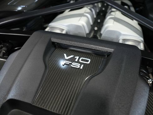 Used 2017 Audi R8 V10 plus image 49