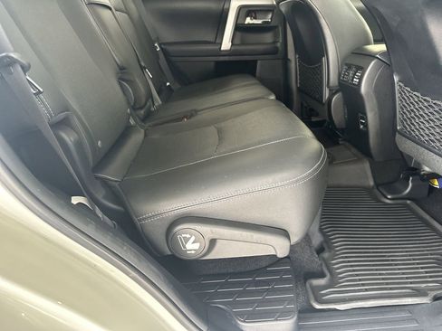 Used 2018 Toyota 4Runner Limited image 34