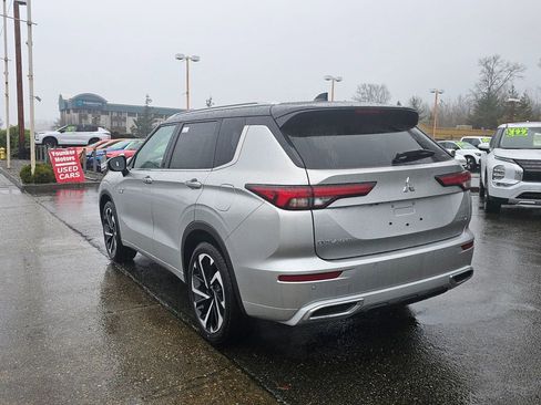 New 2025 Mitsubishi Outlander SEL image 7