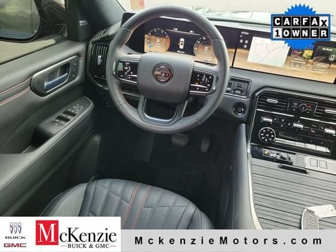 Used 2025 Nissan Armada PRO-4X AWD/4WD image 26