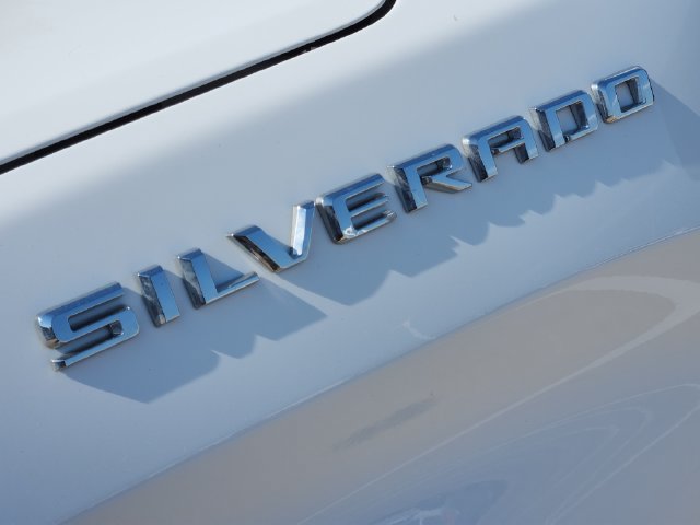 Used 2024 Chevrolet Silverado 1500 W/T w/ Trailering Package AWD/4WD image 9