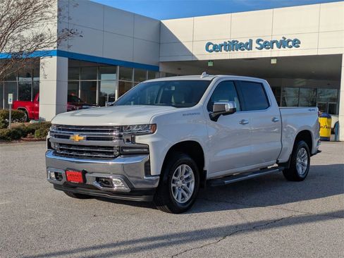 Used 2019 Chevrolet Silverado 1500 LTZ w/ LTZ Convenience Package image 4