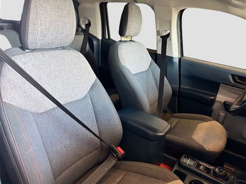 Used 2024 Ford Maverick XLT image 25