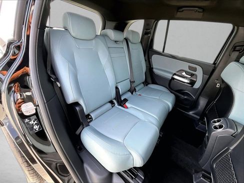 Used 2026 Mercedes-Benz GLB 250 image 29