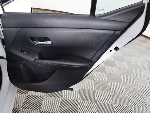 Used 2022 Nissan Sentra SV w/ All-Weather Package FWD image 24