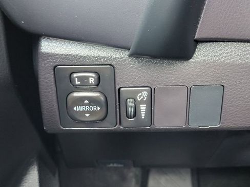 Used 2019 Toyota Corolla SE image 20