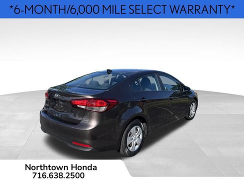 Used 2017 Kia Forte LX w/ LX Popular Package FWD image 5
