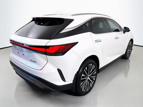 Certified 2023 Lexus RX 350 Premium Plus w/ Accessory Package (Z1) image 7