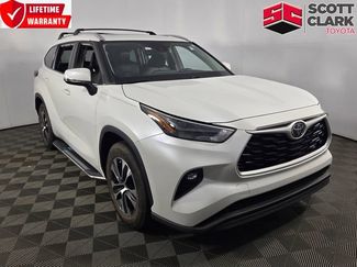 Used 2022 Toyota Highlander XLE FWD 360° Tour