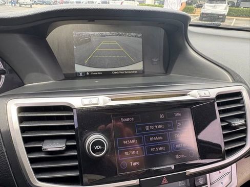 Used 2015 Honda Accord EX-L image 8