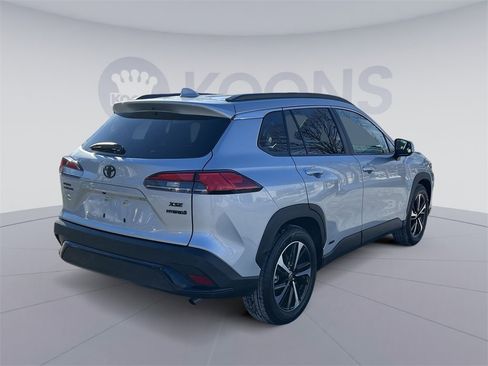 Used 2024 Toyota Corolla Cross XSE image 7