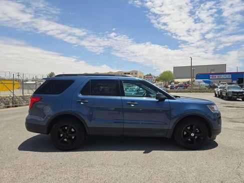 Used 2018 Ford Explorer FWD image 6