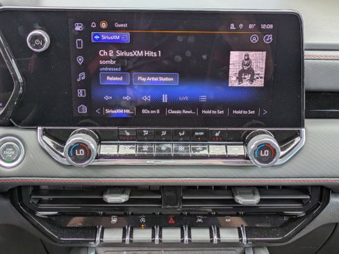 New 2024 Chevrolet Colorado Z71 w/ Z71 Convenience Package 2 image 5