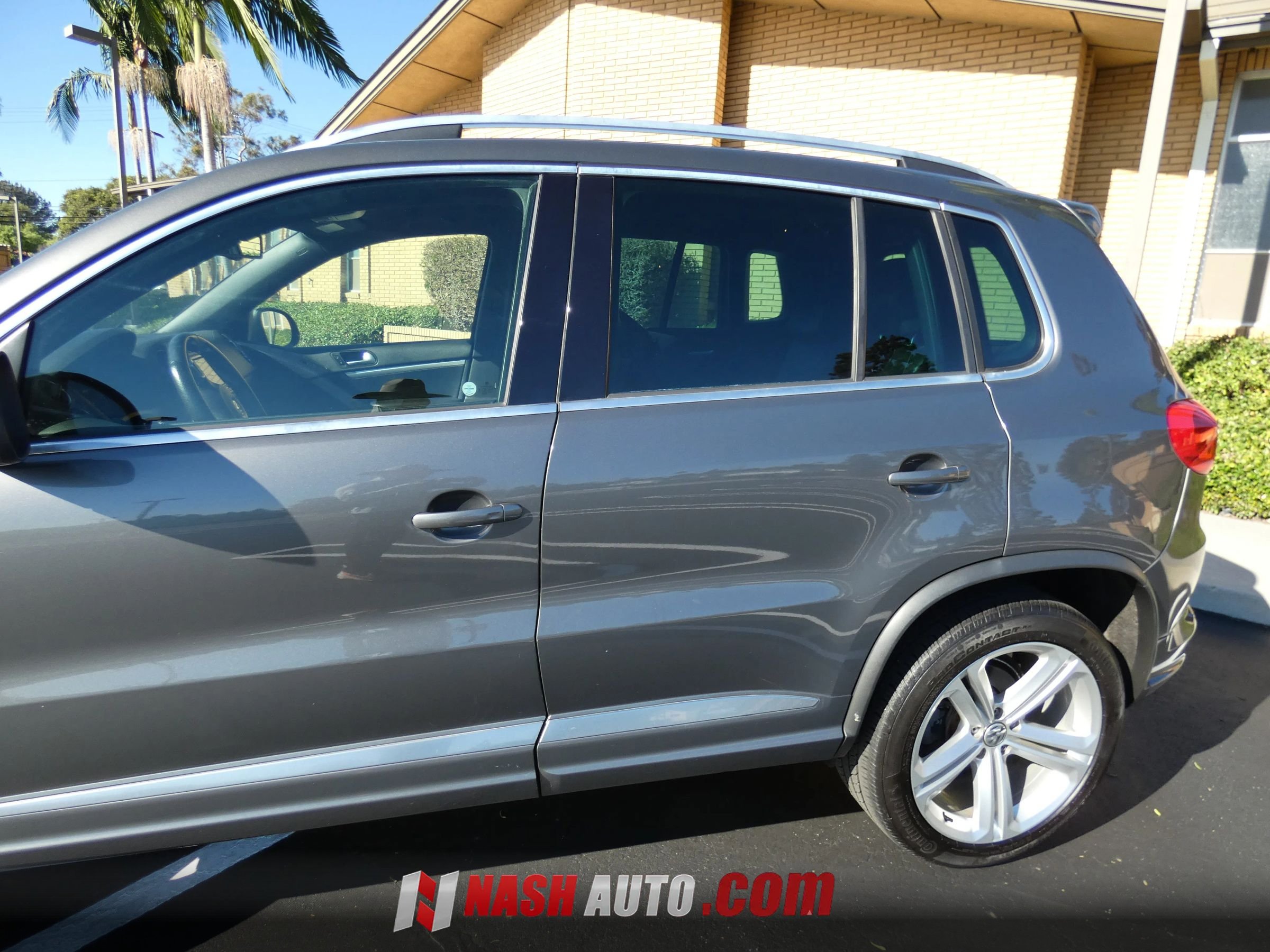 Used 2016 Volkswagen Tiguan R-Line FWD image 14