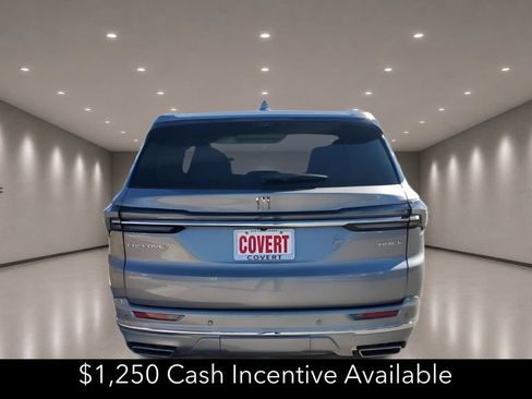 New 2026 Buick Enclave Avenir w/ Super Cruise Package FWD image 8