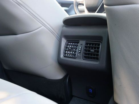 Used 2024 Toyota Camry XLE FWD image 18