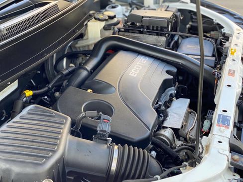 Used 2015 Jeep Grand Cherokee Laredo w/ Quick Order Package 23E image 20