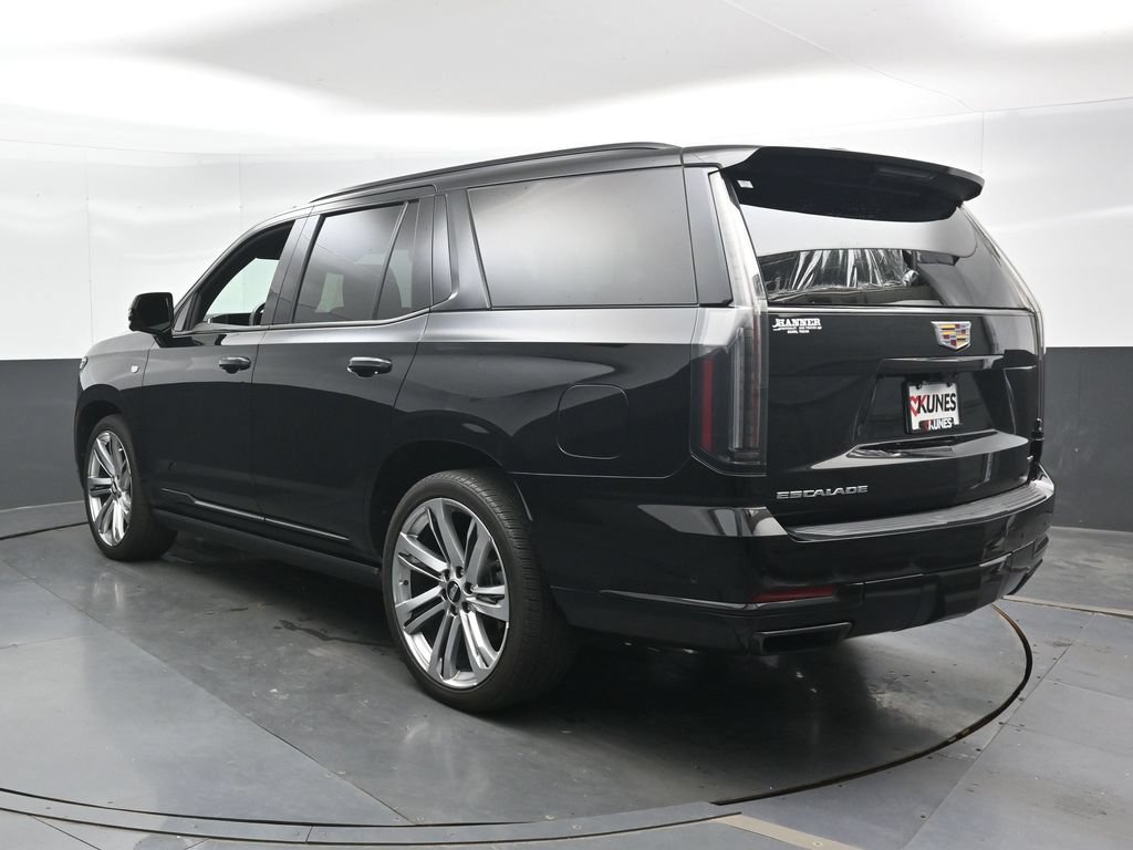 Used 2025 Cadillac Escalade Sport w/ Touring Package AWD/4WD image 10