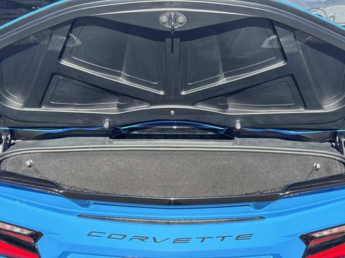 Used 2021 Chevrolet Corvette 2dr Stingray Conv w/ Z51 Performance Package image 23