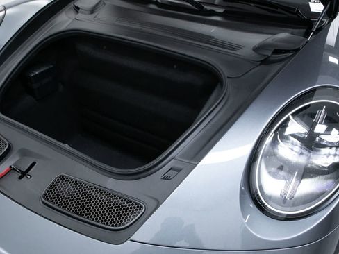 Certified 2026 Porsche 911 GT3 RWD image 34