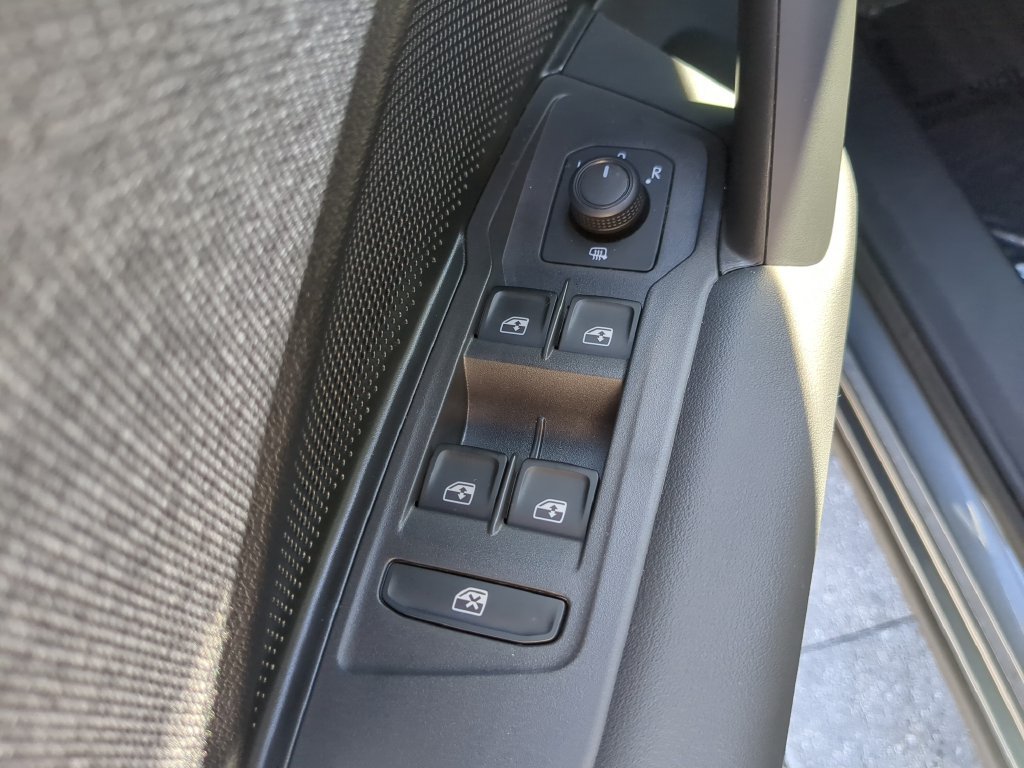 Certified 2026 Volkswagen Tiguan S FWD image 16