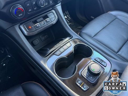 Used 2022 GMC Acadia AT4 w/ Technology Package AWD/4WD image 24