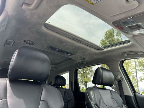 Used 2023 Kia Telluride SX Prestige AWD/4WD image 20
