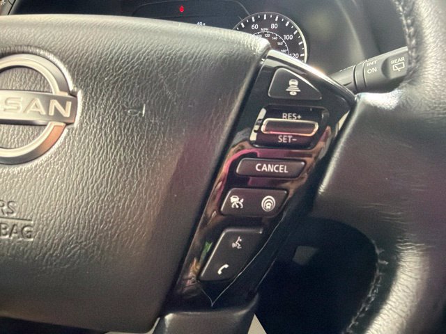 Used 2024 Nissan Armada SL w/ Captain's Chairs Package AWD/4WD image 5