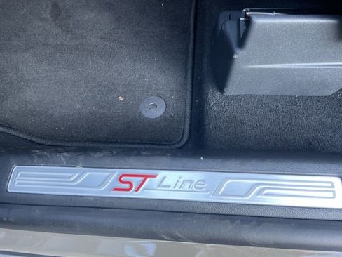 New 2026 Ford Explorer ST-Line w/ ST-Line Street Pack image 26