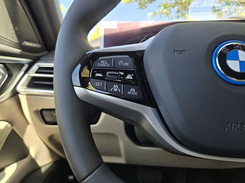 New 2026 BMW i4 xDrive40i w/ Premium Package AWD/4WD image 31