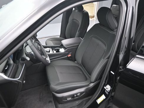 New 2025 Jeep Grand Cherokee L Laredo w/ Luxury Tech Group I image 11