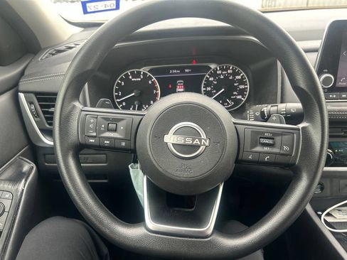 Certified 2024 Nissan Rogue S FWD image 20