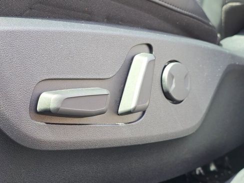 Used 2024 Kia EV6 Light AWD/4WD image 25