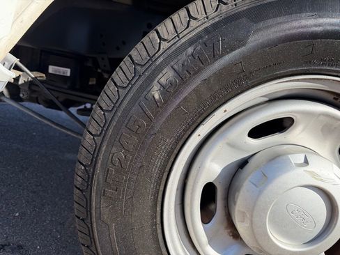 Used 2018 Ford F250 XL w/ Power Equipment Group image 12