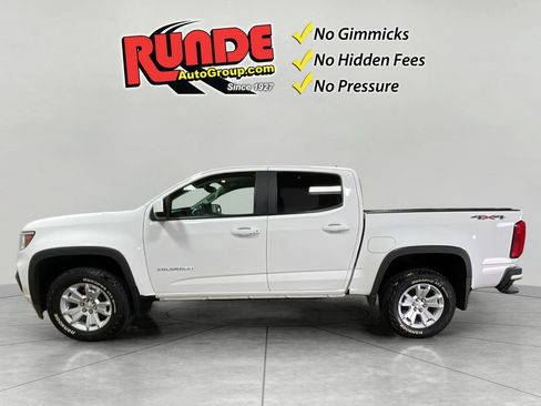 Used 2021 Chevrolet Colorado LT w/ LT Convenience Package AWD/4WD image 3