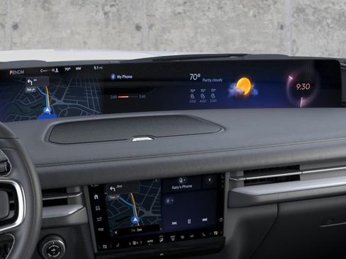 New 2025 Lincoln Navigator Reserve AWD/4WD image 14