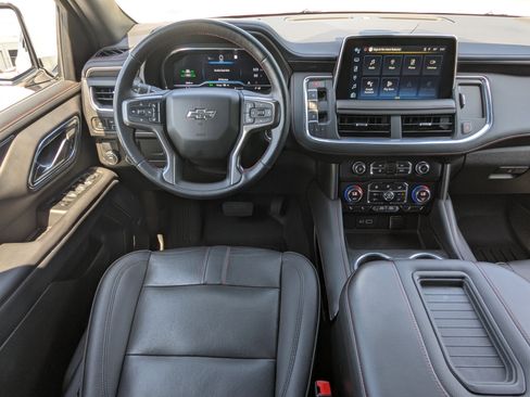 Used 2022 Chevrolet Tahoe RST w/ Luxury Package RWD image 15