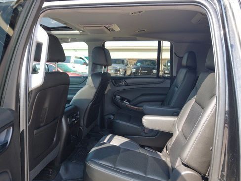 Used 2016 Chevrolet Suburban LTZ AWD/4WD image 29