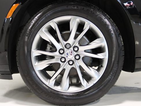 Used 2023 Buick Enclave Avenir w/ Avenir Technology Package image 75