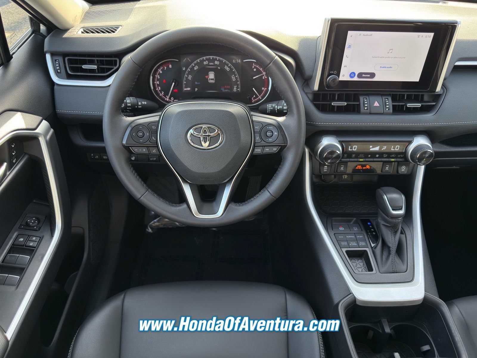 Used 2025 Toyota RAV4 XLE Premium w/ Weather Package AWD/4WD image 15