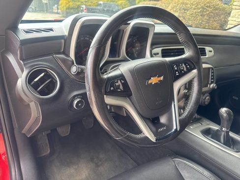 Used 2014 Chevrolet Camaro SS w/ RS Package image 16