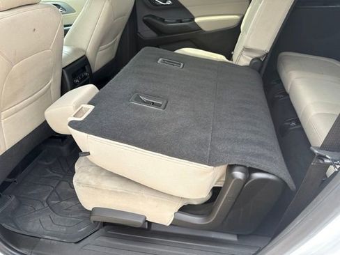 Used 2023 Chevrolet Traverse LS w/ Safety Package AWD/4WD image 35