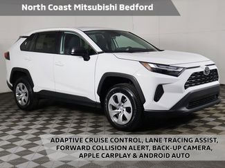 Used 2024 Toyota RAV4 LE video 1