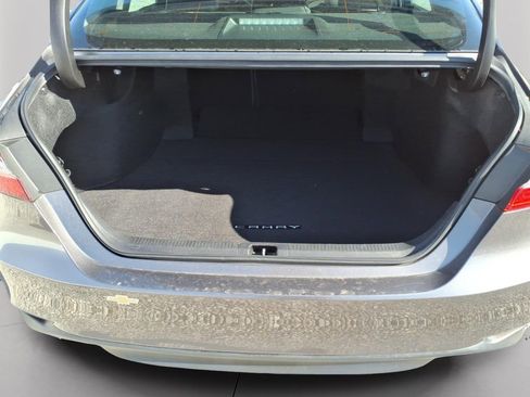 Used 2018 Toyota Camry XLE image 32