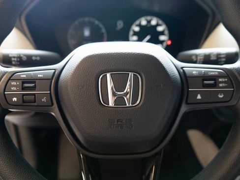 Used 2026 Honda HR-V LX image 17
