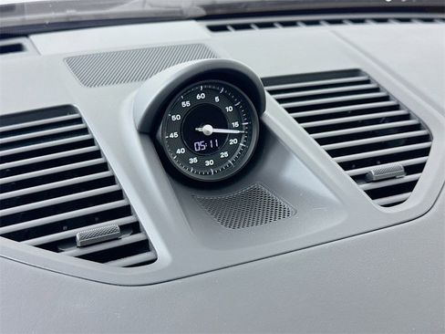 Used 2024 Porsche 911 Carrera T image 17