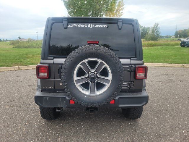 Used 2019 Jeep Wrangler Unlimited Sahara AWD/4WD image 5