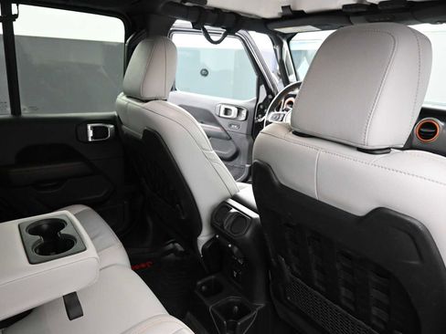 Used 2021 Jeep Gladiator Mojave image 28