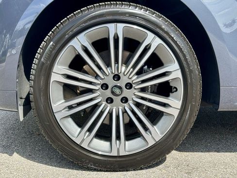 Used 2023 Land Rover Range Rover Sport SE Dynamic image 15